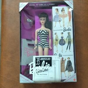 1993 Barbie 35th Anniversary Brunette Barbie
